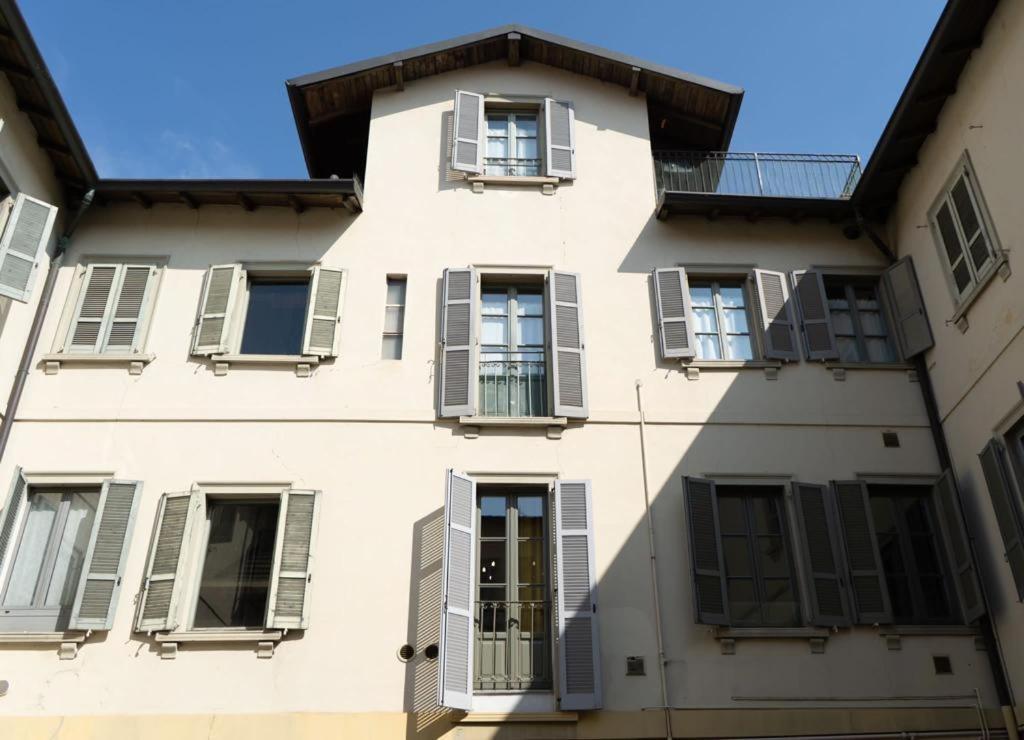 Thea - Centro Storico Bed & Breakfast Monza Exterior photo